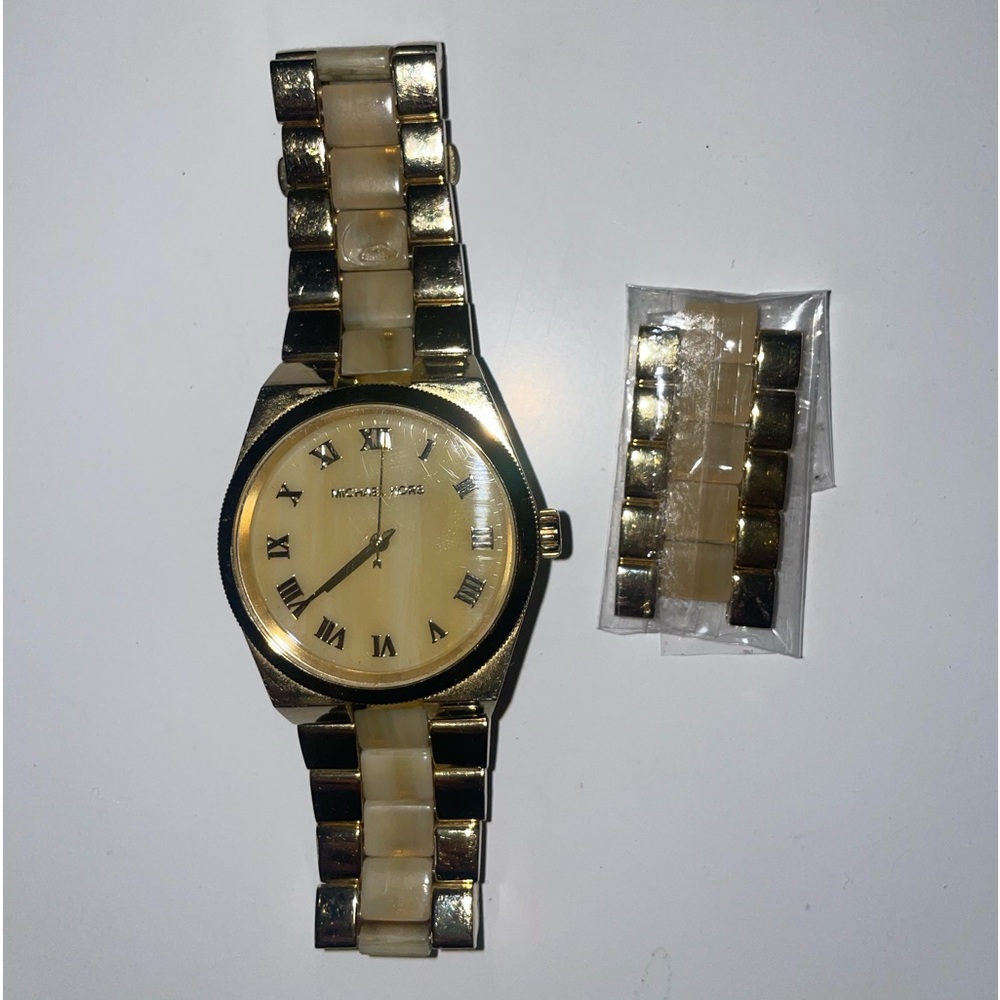 Women Michael Kors watch